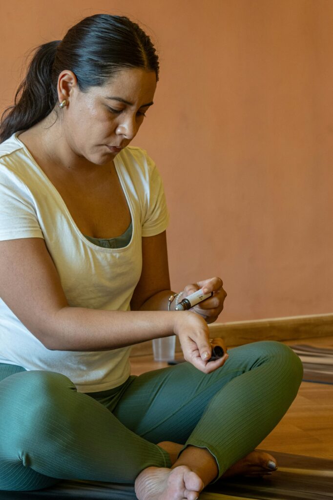 pexels-melaudelo-28558837-682x1024 Como reduzir a ansiedade naturalmente: Dicas e práticas